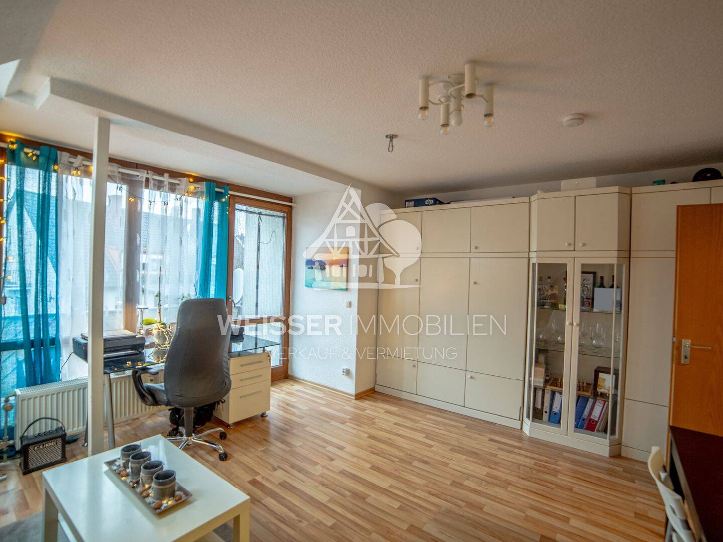 Vermietet! Möblierte 1-Zimmerwohnung in Fürth Vach mit Balkon und TG-Stellplatz – Fürth – Vorschaubild 3