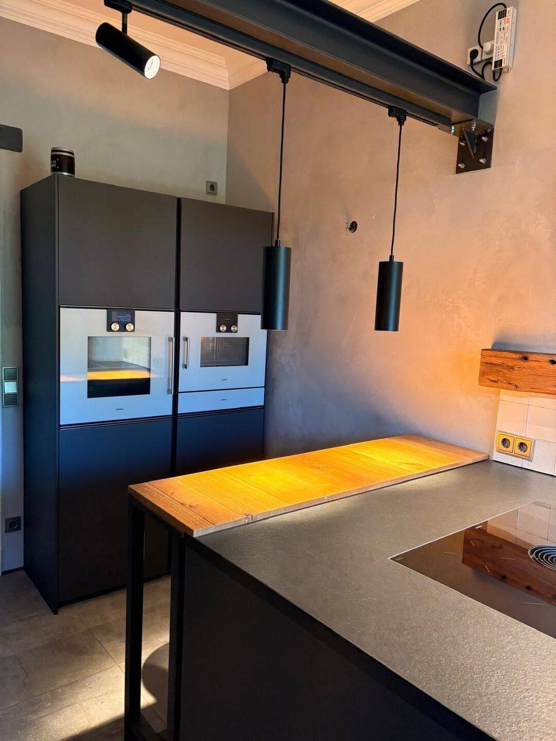 Möblierter Altbau in Neuehrenfeld, 106 m² mit XL Süd Balkon, bis 31.12.26 zu vermieten – Köln – Vorschaubild 5