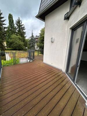 Gehobene 4-Zimmer-Wohnung mit Balkon in Wiesbaden-Biebrich