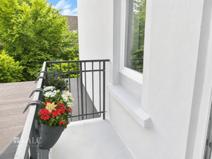 Wie ein Neubau, nur mit Seele-vollständig sanierte 4-Zimmer Wohnung – 27576 Bremerhaven – Vorschaubild 8