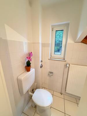 Moderne 2-Zimmer-Maisonette-Wohnung mit Reihenhauscharakter – 22145 Hamburg – Vorschaubild 9