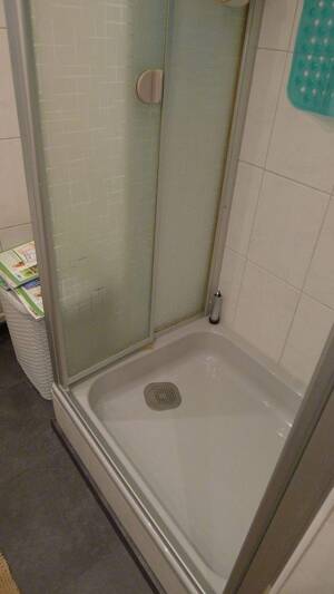 Frankfurt / Main Gallus gepflegte 3 Zimmer Wohnung mit Einbauküche – 60326 Frankfurt am Main – Vorschaubild 8
