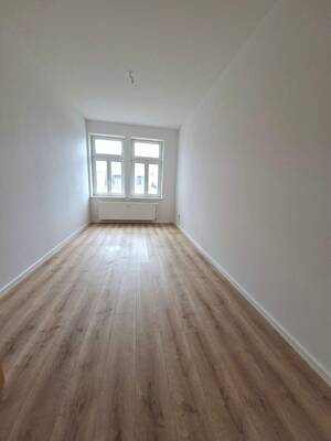 Schöne renovierte 2 Raumwohnung!! – 4159 Leipzig – Vorschaubild 4