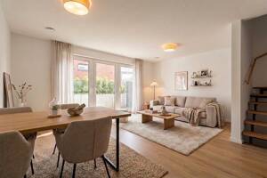 Das perfekte Familiendomizil mit KfW-40 Plus, attraktiver Dachterrasse & Tageslichtbad – 22179 Hamburg – Vorschaubild 1