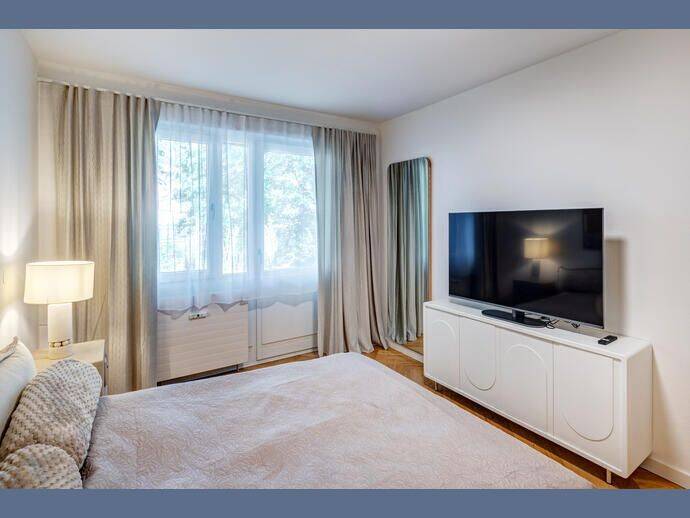 Möbliert: Hochwertig möblierte 2-Zimmer Gartenwohnung nahe der Isar – München – Vorschaubild 4