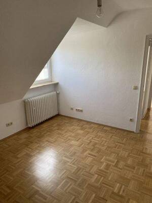 Attraktive 2,5-Zimmer-DG-Wohnung in einer TOP-Lage von Essen-Bredeney – 45133 Essen – Vorschaubild 8