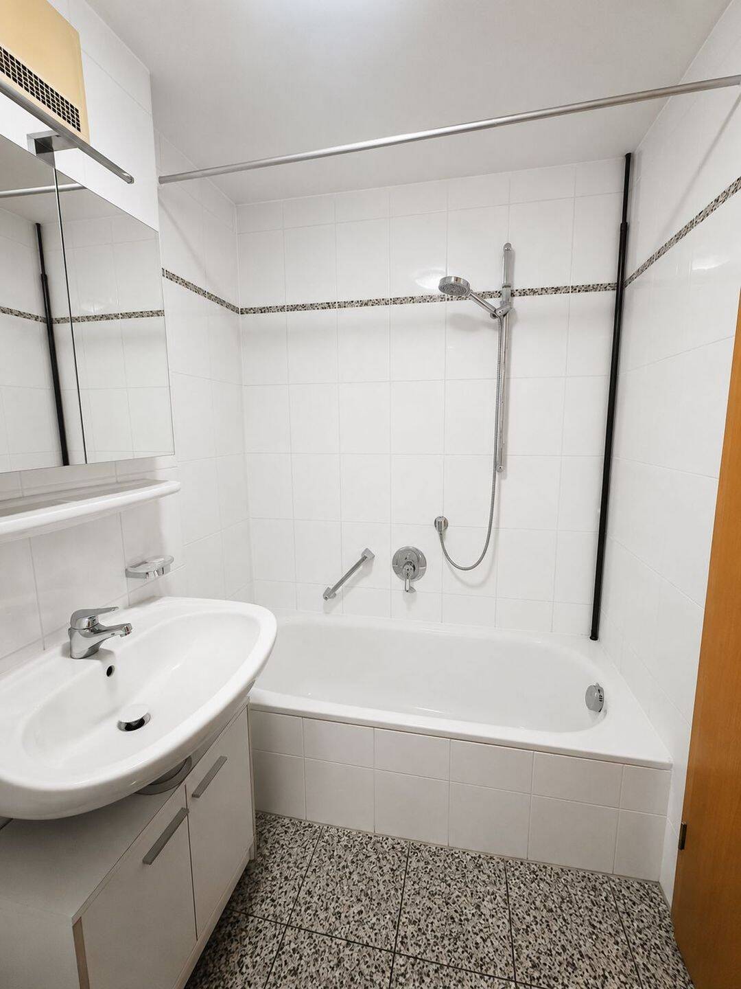 2,5 Zimmer-Wohnung mit Garten im Konradviertel, Landshut – Landshut – Vorschaubild 4