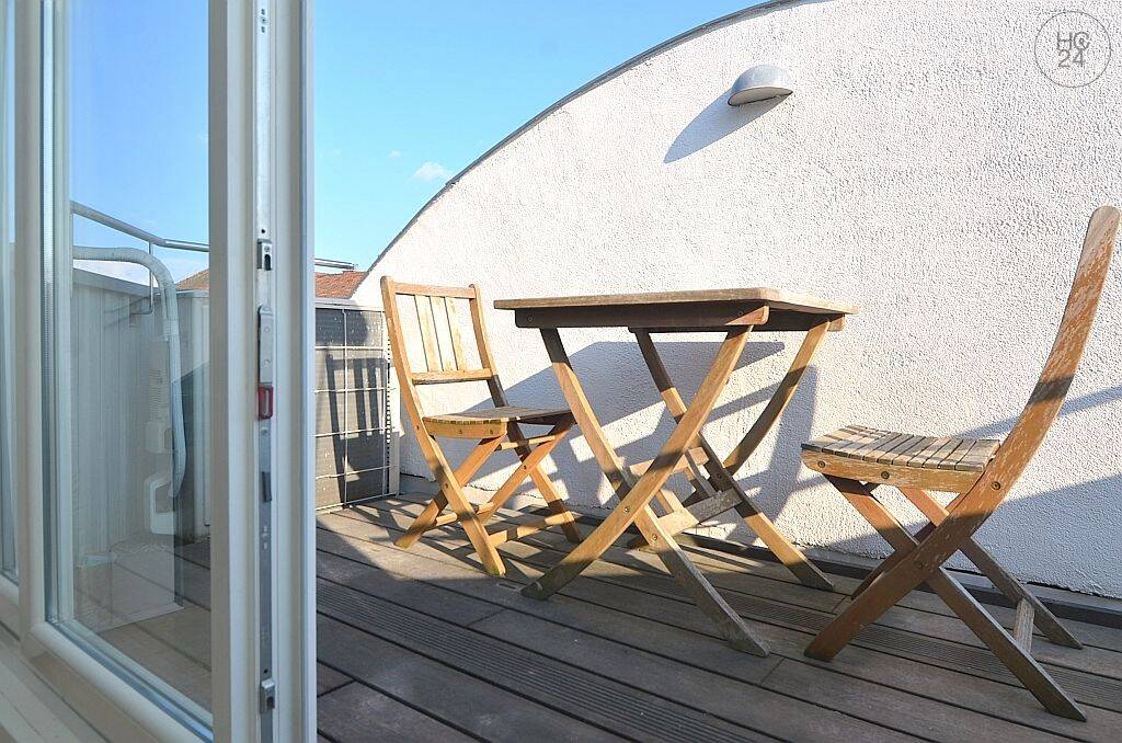Modern möblierte 2-Zimmer Dachgeschosswohnung mit Balkon und WLAN in Nürnberg/Galgenhof – Nürnberg – Vorschaubild 5