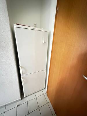 2 Raum Whg mit hellem Wohnzimmer und EBK in Gablenz Nähe Versorgungszentrum – 9127 Chemnitz – Vorschaubild 7