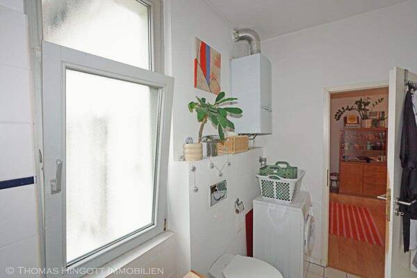 Etagenwohnung in 50937 Köln mit 58 m² kaufen