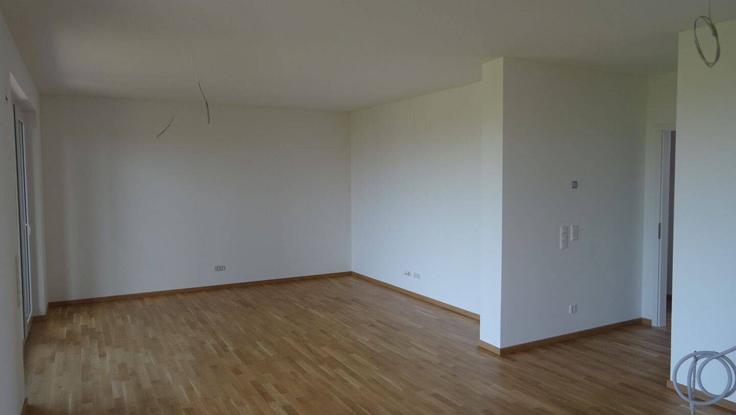 Wohnung auf dem Petrisberg in Trier zu vermieten (95 qm). Baujahr: 2022, 3 Zimmer, mit hochwertiger Einbauküche und Tiefgaragenstellplatz – Trier – Vorschaubild 4
