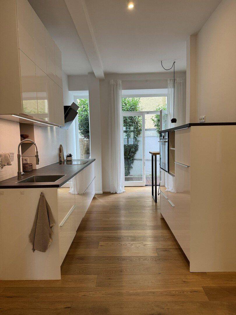 Modernes, zentrales Altbau-Loft - möbliert – München – Vorschaubild 4