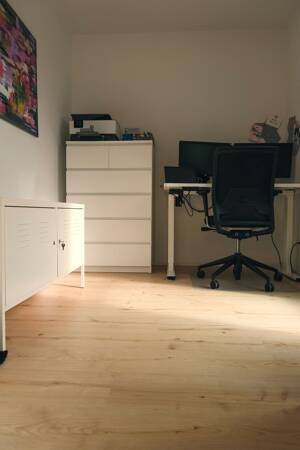 Hochwertige 4-Zimmer-Wohnung mit Süd-Terrasse, Aufzug, Nobilia-Küche & Stellplatz in Erlangen-Frauenaurach – 91056 Erlangen – Vorschaubild 7