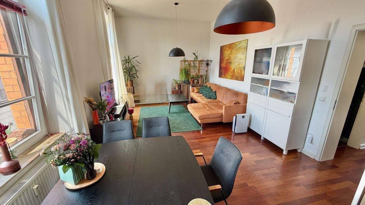 AM RUMMELSBURGER SEE - AUSSERGEWÖHNLICHES BAUDENKMAL - HOHE DECKEN, BALKON & PKW-STELLPLATZ – Berlin – Vorschaubild 7