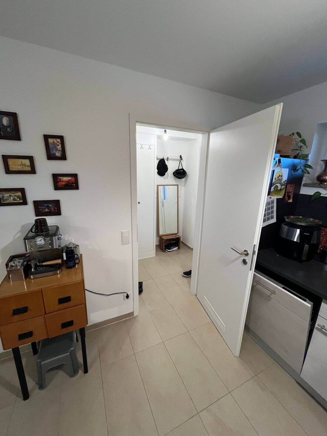 Moderne 2-Zimmer-Wohnung in Nürnberg-Süd – Nürnberg – Vorschaubild 4