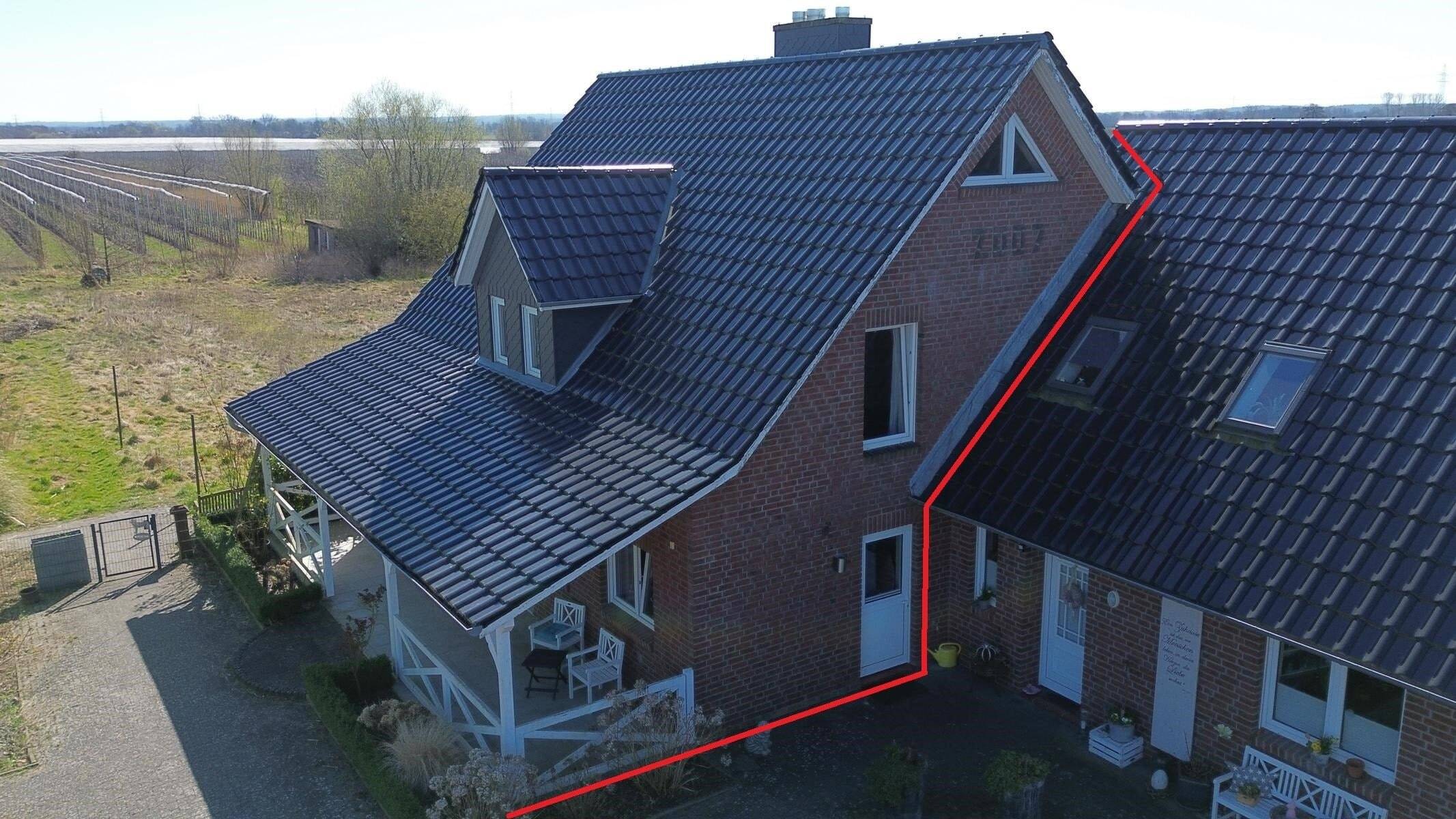 Modernes Einfamilienhaus mit Gewerbehalle und großzügiger Freifläche - Ideal für Wohnen und Arbeiten – Jork – Bild 1 von 9