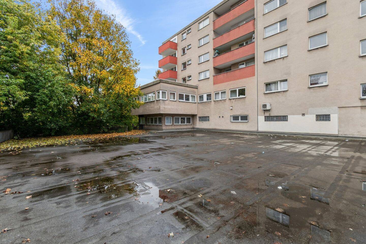 Attraktives Mehrfamilienhaus in Essen - Großes Value-Add-Potenzial mit Wohn- & Gewerbefläche – Essen – Vorschaubild 4