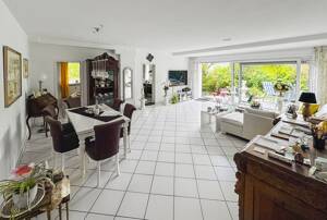 Charmante 2-Zimmer-ETW mit Terrasse, Garten und TG-Stellplatz in 45133 Essen-Bredeney