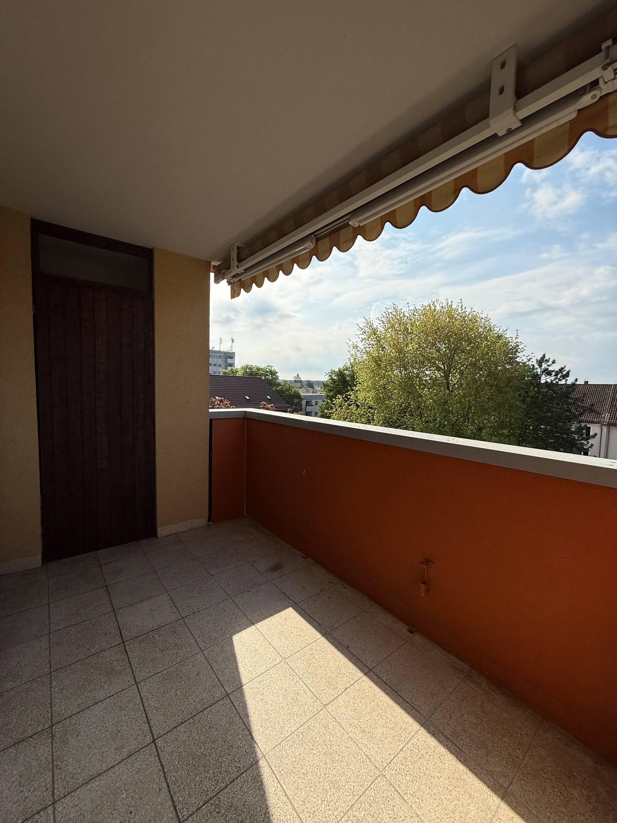 Grünes Wohnidyll trifft clevere Investition – 3-Zimmer-Wohnung mit Balkon in Nürnbergs grüner Gartenstadt – Nürnberg – Vorschaubild 6