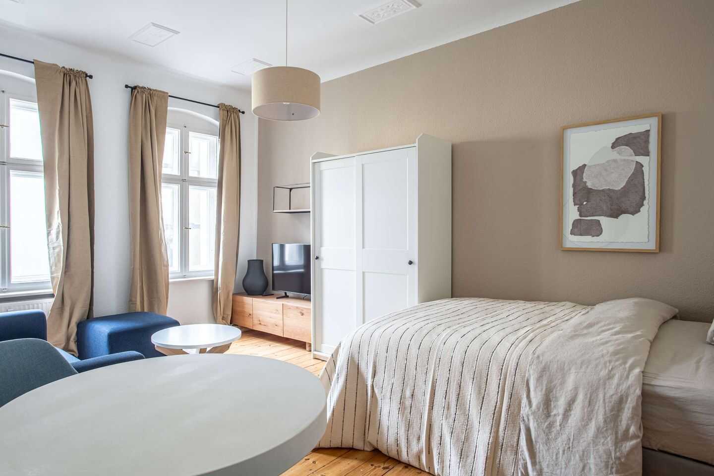 Wunderschönes Studio-Apartment in Neukölln - voll möbliert – Berlin – Vorschaubild 4