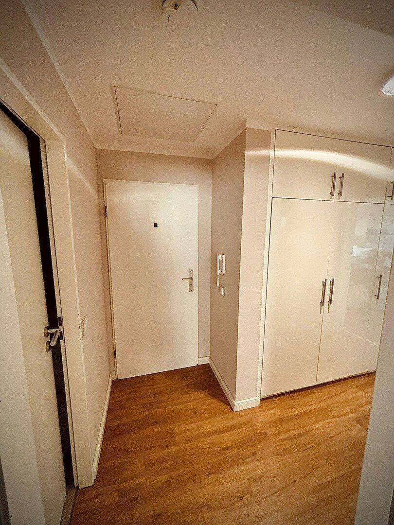 Von Privat urbane Wohnung mit Aussicht – Hamburg – Vorschaubild 8