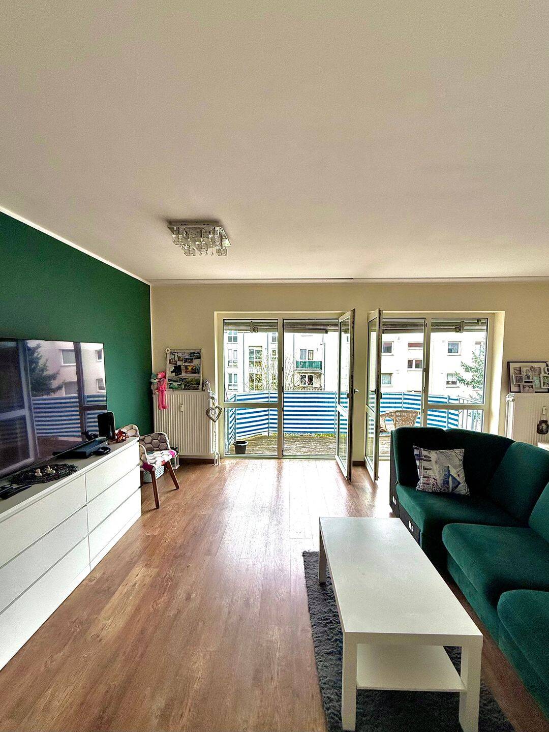 Großzügige Maisonette mit 5 Zimmern, zwei Terrassen und lichtdurchflutetem Wohnkonzept – Berlin – Vorschaubild 3