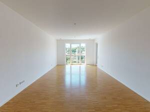 Große 3-Zimmer-Wohnung mit 2 Balkonen – 60594 Frankfurt am Main – Vorschaubild 1