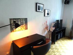 19376 HomeCompany Dresden Möbliert/Furnished 2-Zimmer Apartment mit Balkon in Dresden - Äußere Neustadt max. 2 Personen – 1099 Dresden – Vorschaubild 4