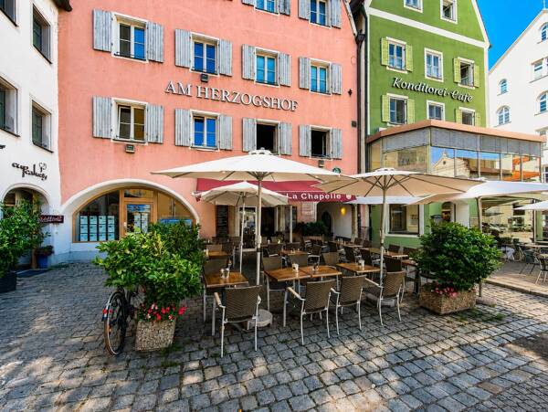Stadthaus in 93047 Regensburg mit 713 m² kaufen