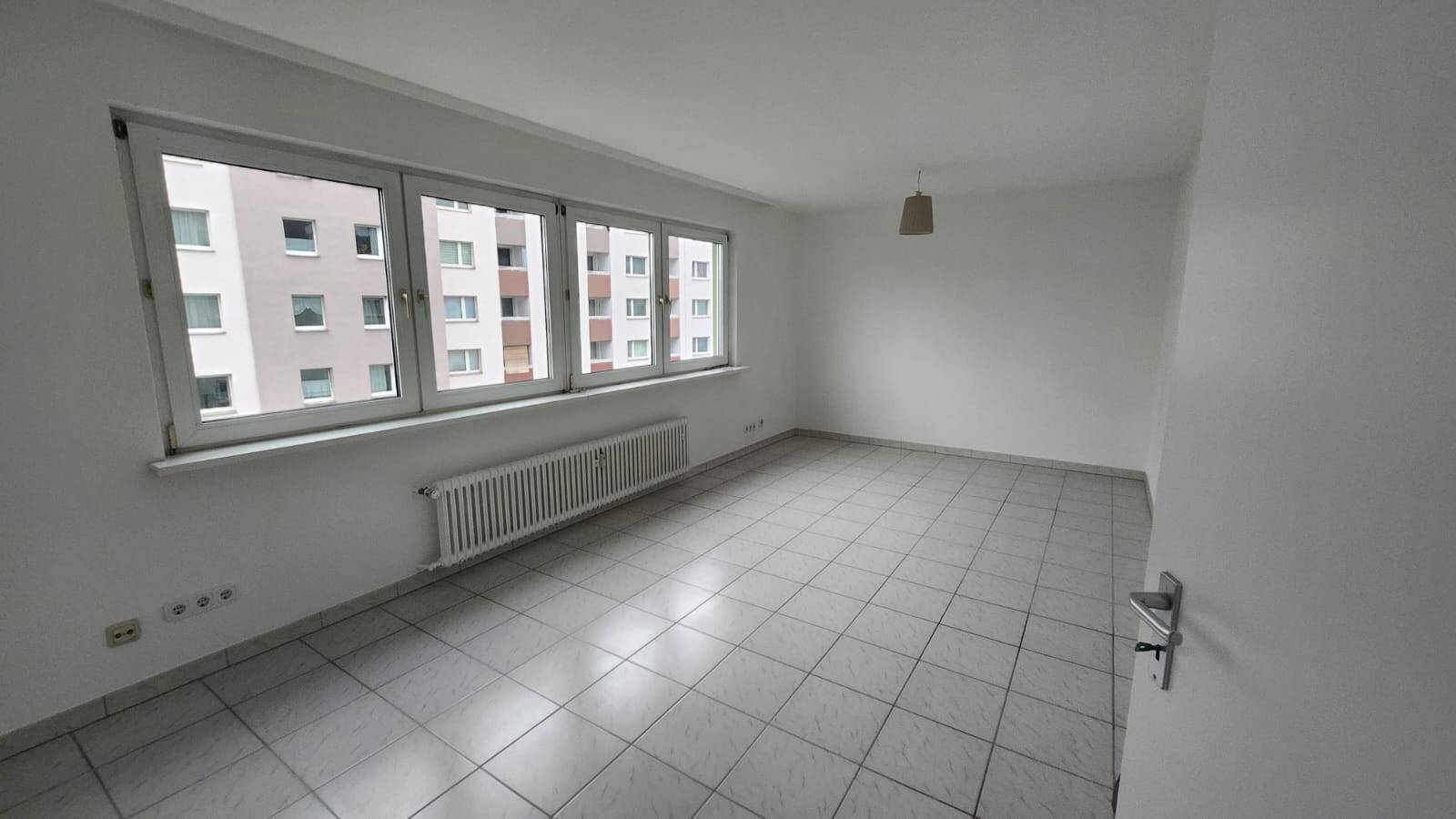WOW moderne 1 Zi. Whg. in top City Lage mit EBK und TGL Bad