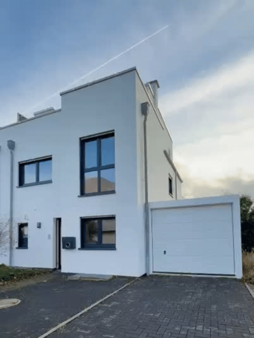 Traumhaus mit Mainblick Garten Garage und Pool - Einmalige Gelegenheit! – Offenbach am Main – Bild 1 von 9
