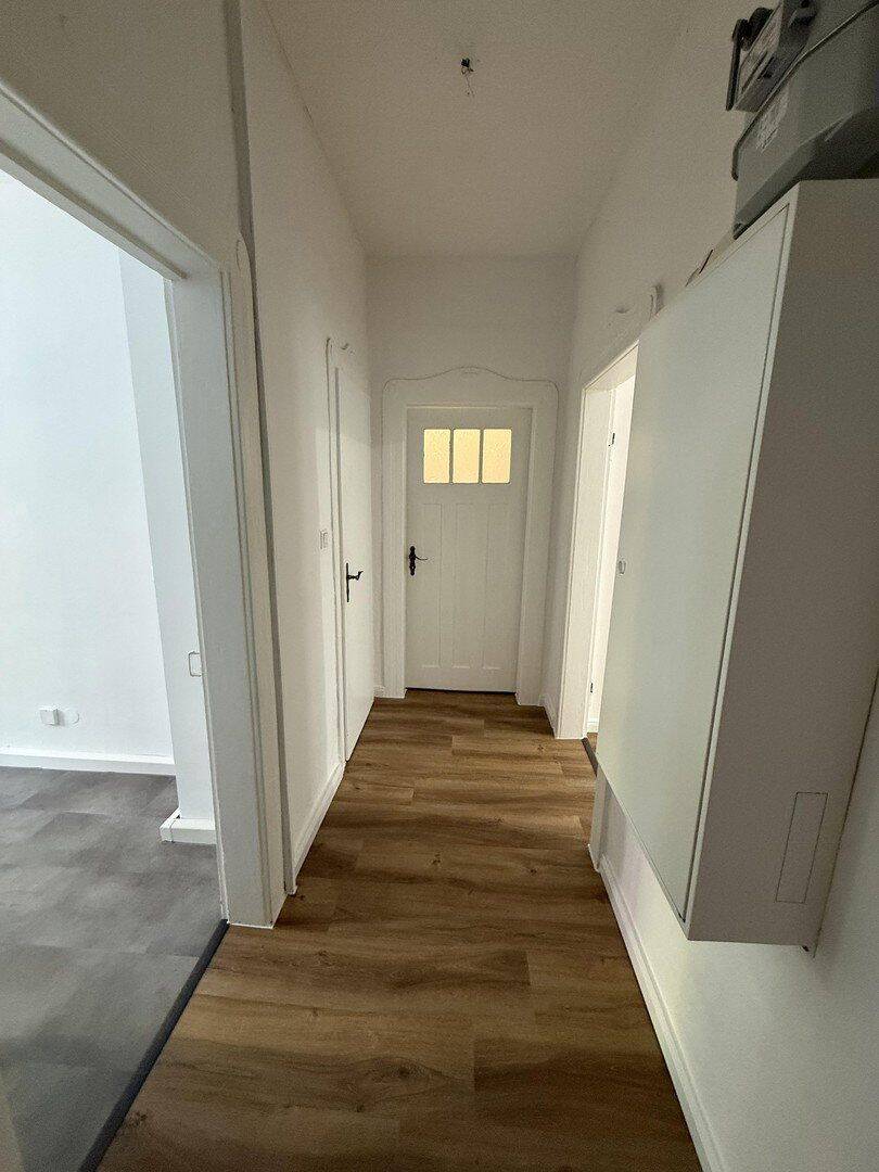Sofort bezugsfrei: schöne, renovierte 3-Zi.-Wohnung in toller Lage! – Nürnberg – Vorschaubild 6