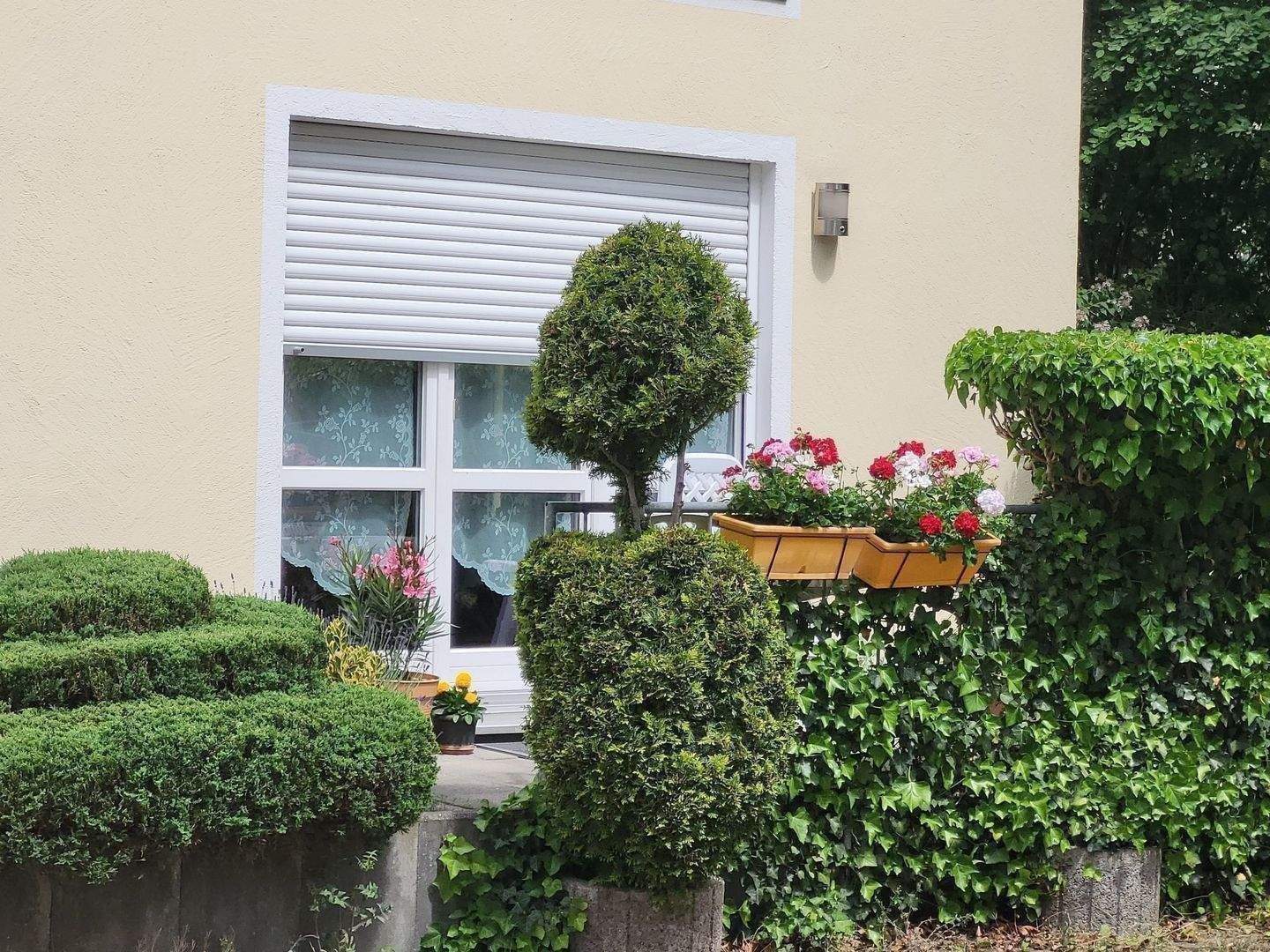 Lichtdurchflutete sonnige 2-R-Terrassenwohng. in ruhiger grüner Lage von Dresden-Cotta – Dresden – Vorschaubild 3