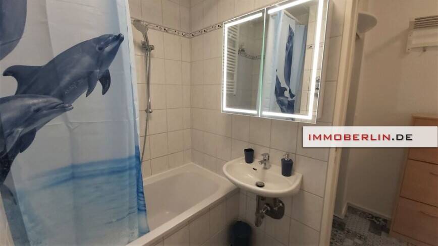 IMMOBERLIN.DE - Lichtdurchflutete Wohnung mit ruhigem Südbalkon in gefragter Lage – Berlin – Vorschaubild 6