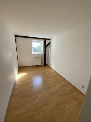 Wohnen über der Stadt sonnige 3-R-Wohnung mit Dachterrasse ca.90 m² zu vermieten – 39106 Magdeburg – Vorschaubild 4