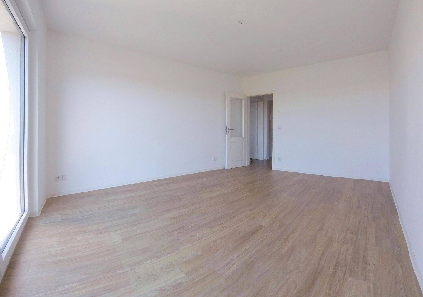 Stilvolle 2-Zimmer-Wohnung mit Balkon - modern saniert & mit gehobener Ausstattung zu vermieten – Chemnitz – Vorschaubild 6