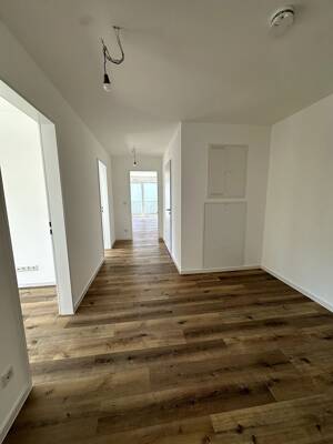Teilklimatisierte 4-Zimmerwohnung mit Balkon in Dortmund-Kirchhörde! – 44229 Dortmund – Vorschaubild 7