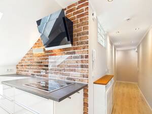 Hoch hinauf: 4-Zimmer mit Südbalkon und Weitsicht in Feuerbach! – 70469 Stuttgart – Vorschaubild 4