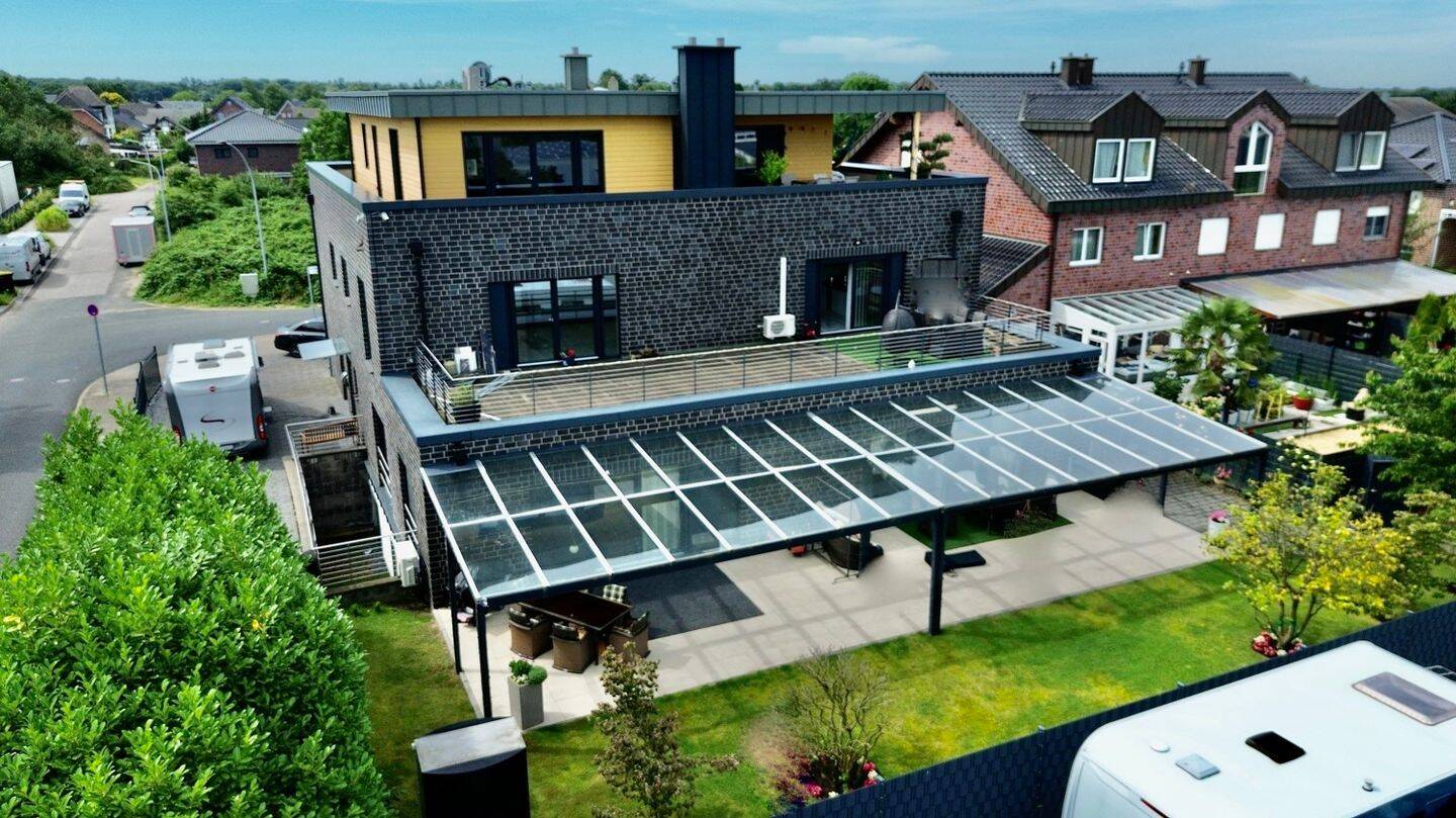 Mehrgeneration Bj 2020! 5-6 Familienhaus zur Eigennutzung oder Kapitalanlage! – Mönchengladbach – Vorschaubild 4