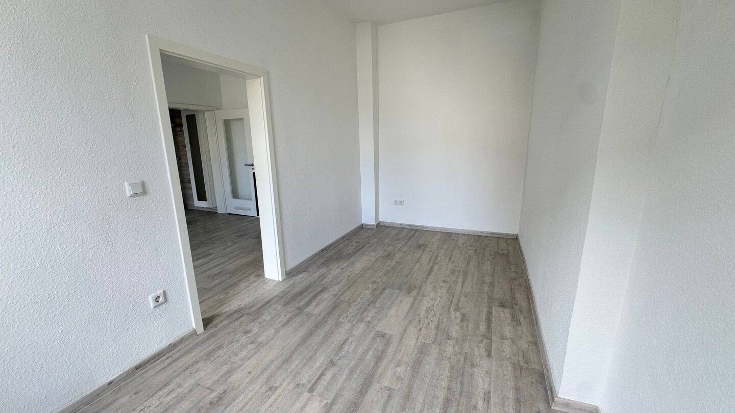 Sehr gepflegte und moderne 1 1/2 Zimmer-Wohnung in ruhiger zentraler Lage – Nürnberg – Vorschaubild 6