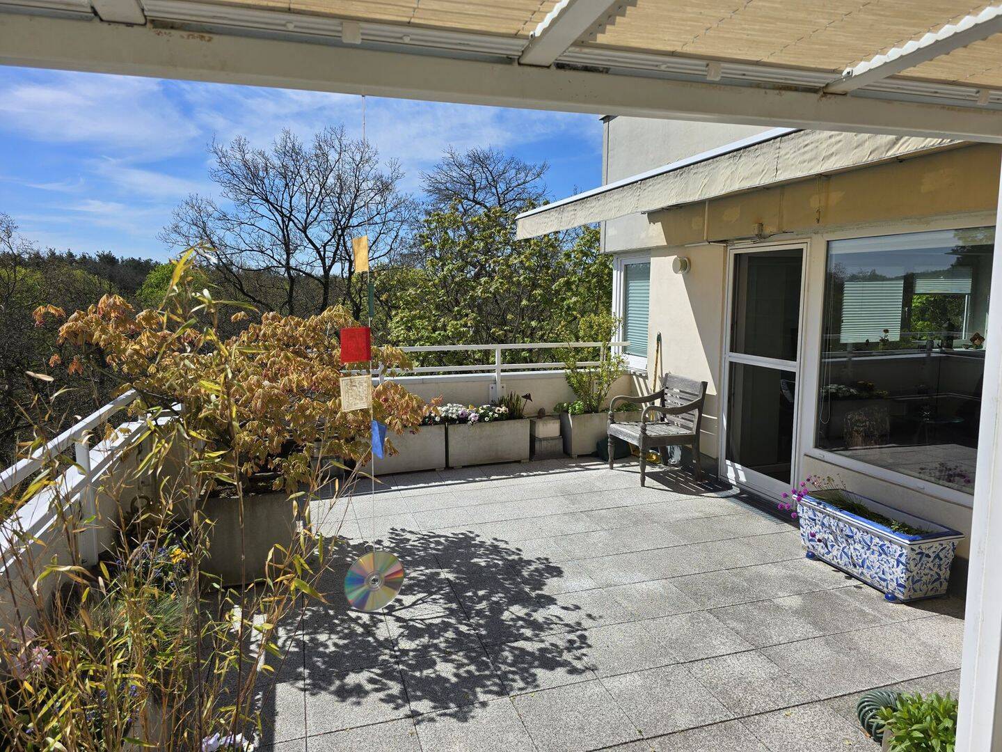 Traumhafte Dachterrasse & sofort verfügbar: Hochwertige Studio-Wohnung in Havel-Nähe in Berlin