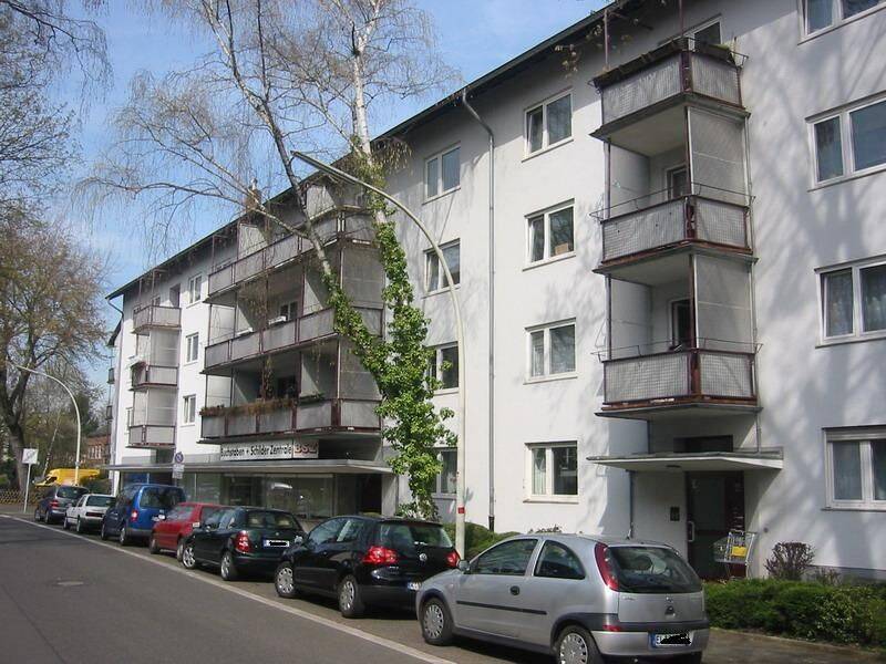 2,0-Zimmer-Wohnung mit Balkon in Bonn Castell