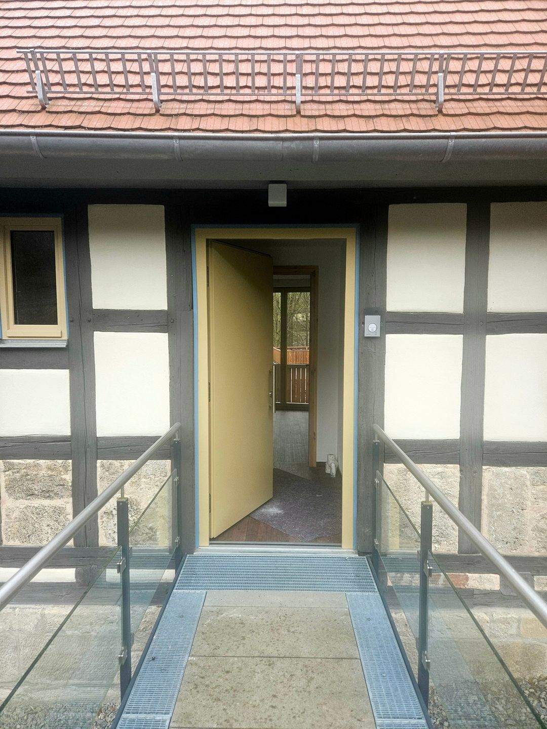 romantische Etagenwohnung in der Obermühle Leutra hochwertig saniert – Jena – Vorschaubild 2