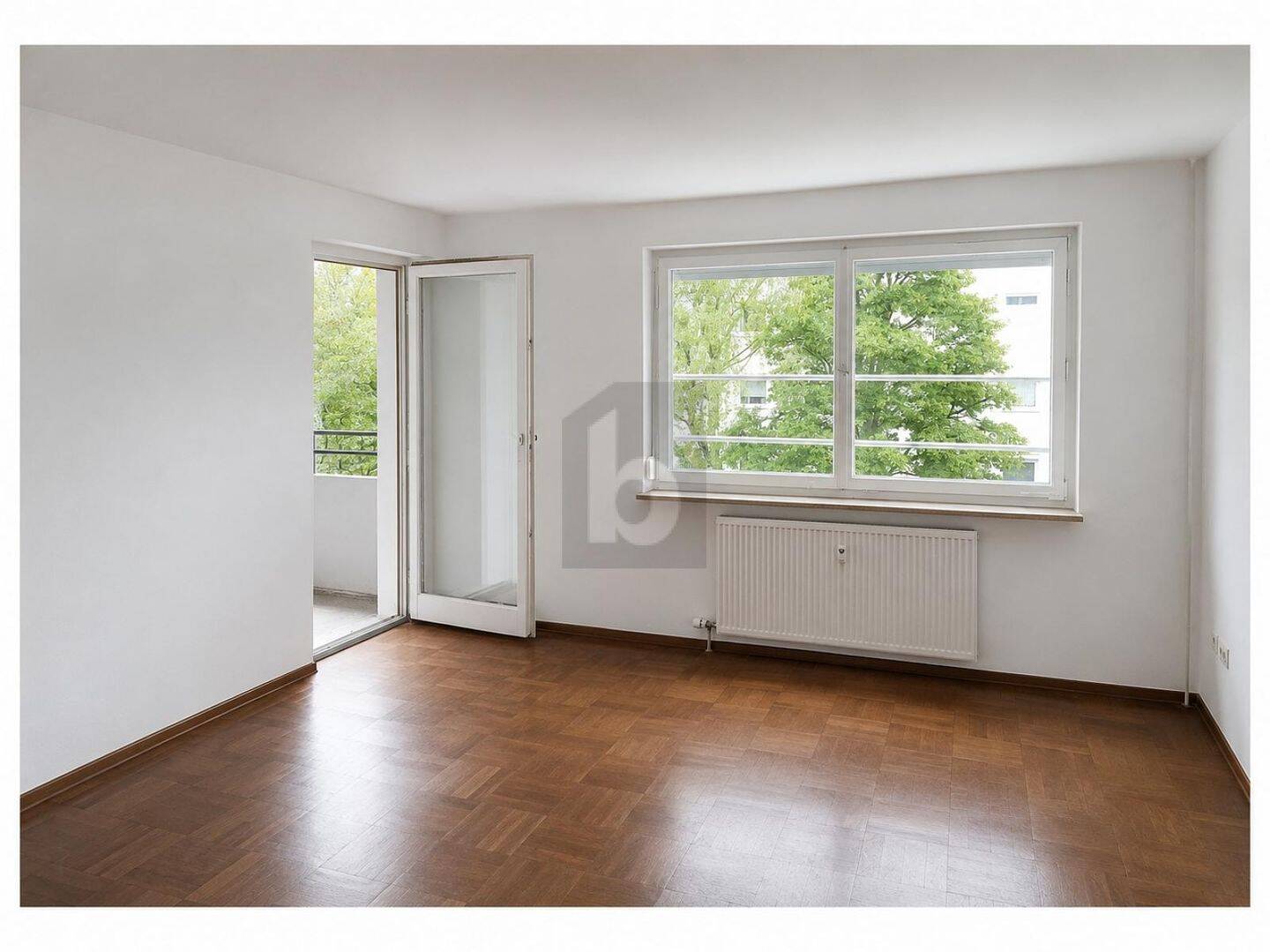 HELL & SOFORT BEZIEHBAR MIT SÜDBALKON – Reutlingen – Vorschaubild 2