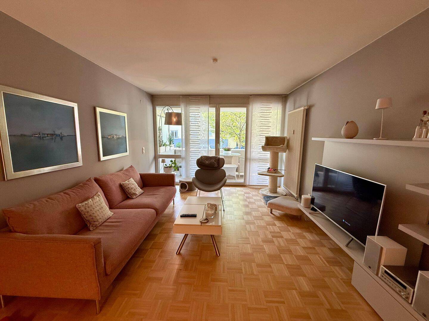 Möblierte 4-Zimmer-Wohnung mit Südwestbalkon, Privatgarten und TG-Stellplatz in Bestlage – Karlsruhe – Vorschaubild 3