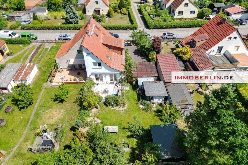 IMMOBERLIN.DE - Sehr sympathisches Haus mit Südwestgarten in familienfreundlicher Lage
