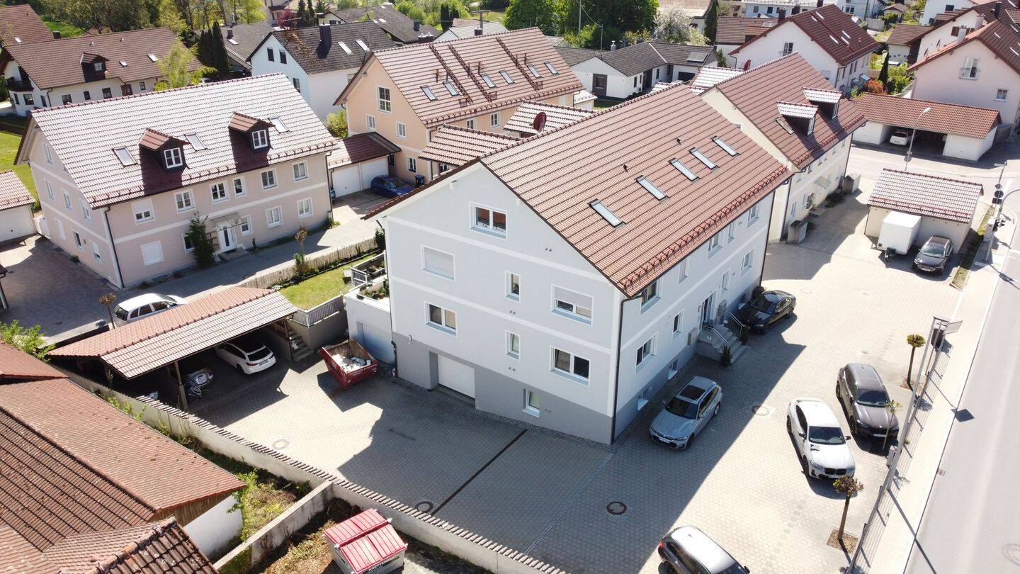 Investoren aufgepasst! Attraktives MFH mit 8 WE in zentraler Lage – Moosinning – Vorschaubild 4