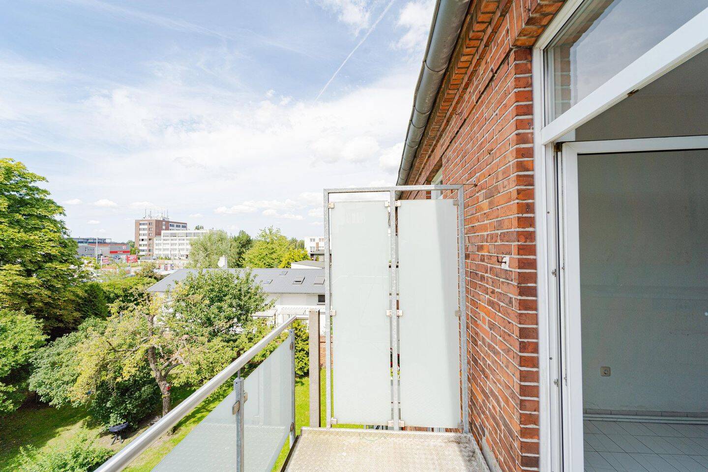 Zwischen Stadt & Ruhe - 3-Zimmer-Altbau mit Balkonidylle – Lübeck – Vorschaubild 8