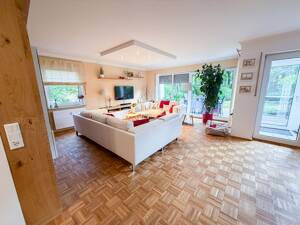 Moderne Erdgeschosseinheit mit Souterrain und exklusivem, großzügigem Gartenanteil – 81241 München – Vorschaubild 4