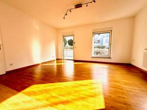 Als Anlage: schöne 4 Zimmer Hochparterre Wohnung mit Garage in S- Bad Cannstatt – 70374 Stuttgart – Vorschaubild 6